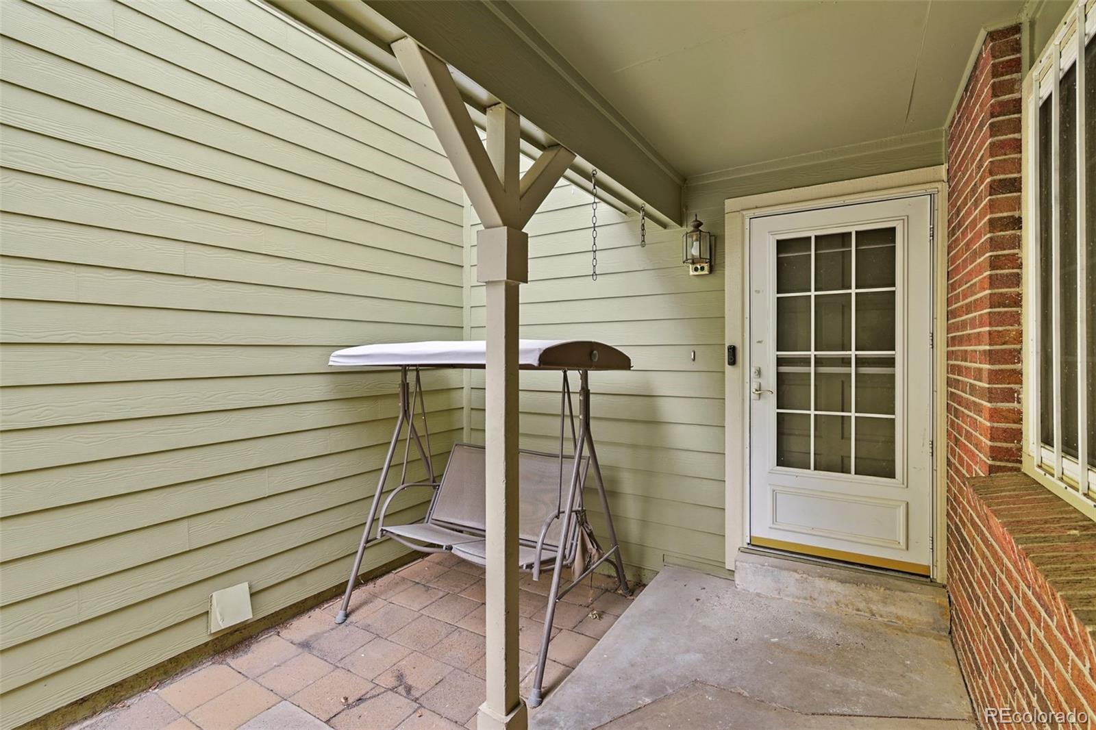 14313 E Warren Place