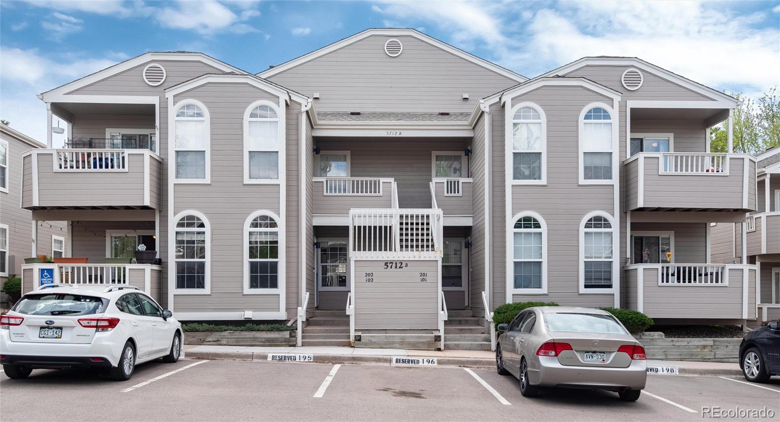 5712 W Asbury Place Unit: B-102
