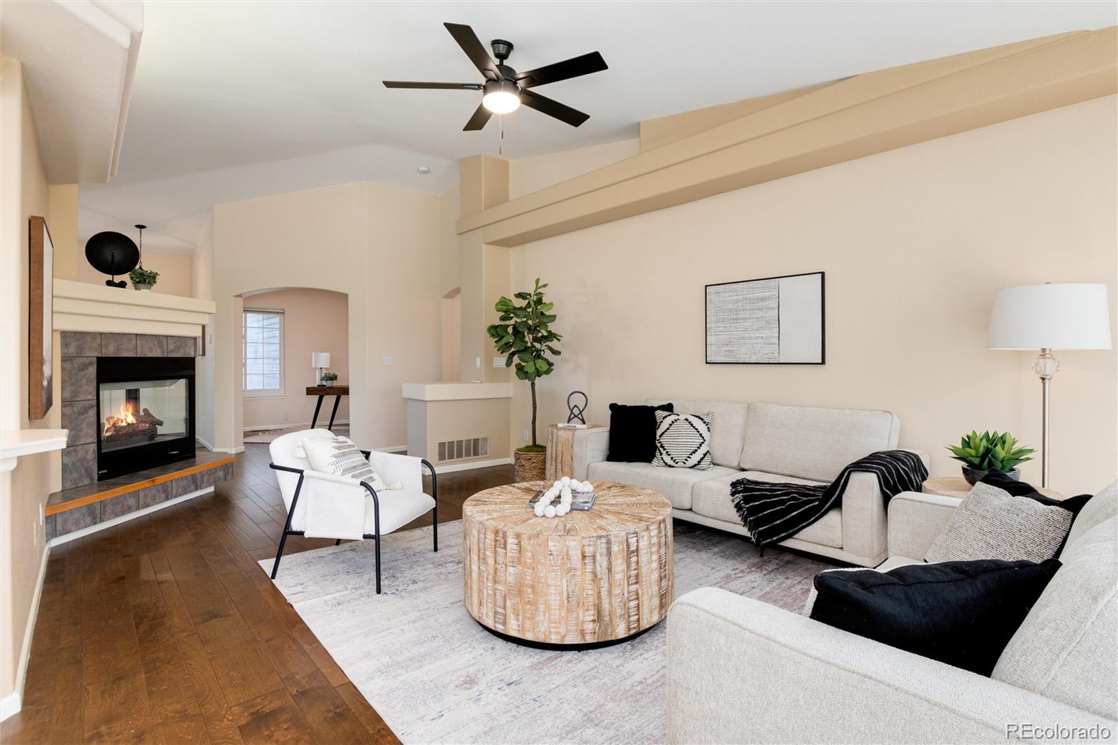 2292 Bitterroot Place