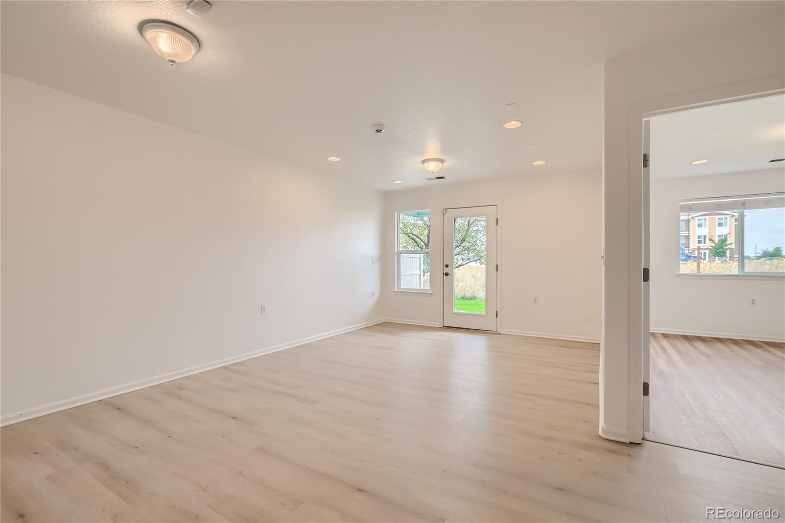 5850 Ceylon Street Unit: F117