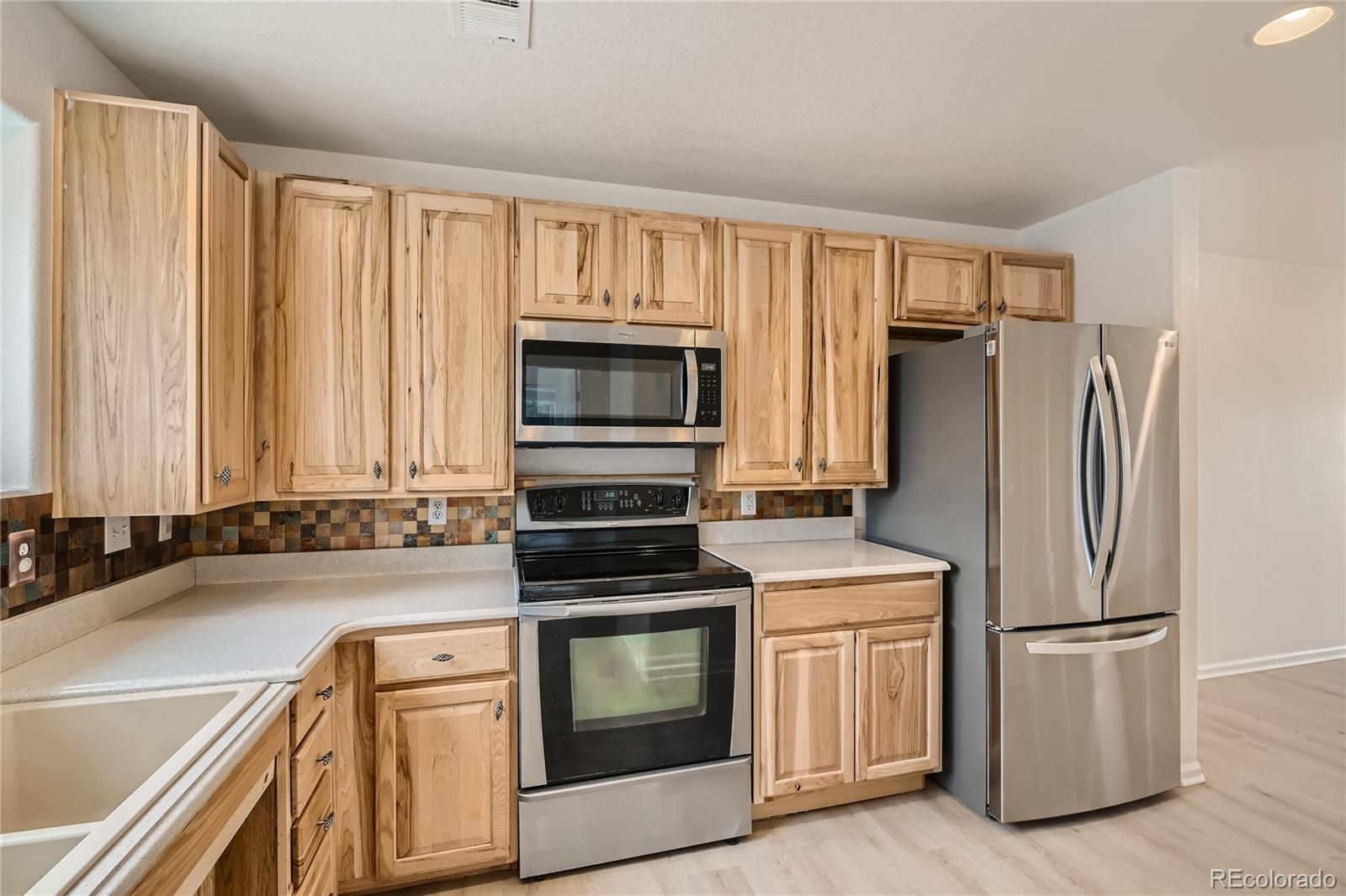 5850 Ceylon Street Unit: F117