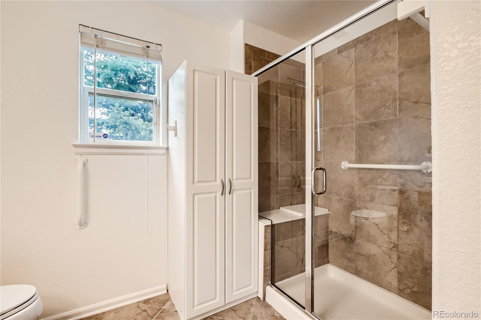 5850 Ceylon Street Unit: F117