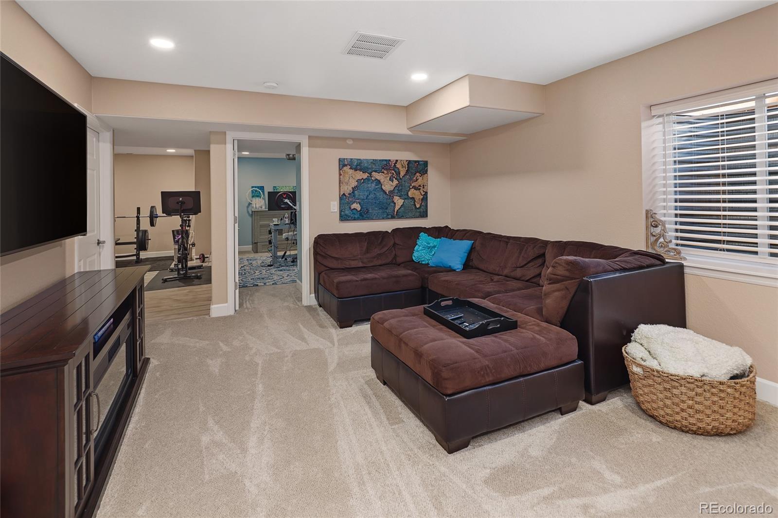 3527 Golden Spur Loop