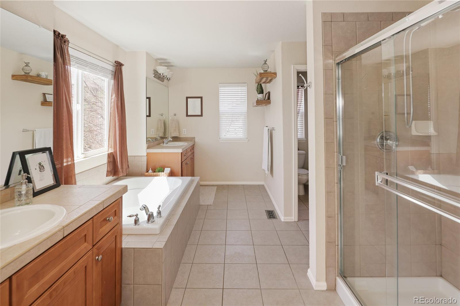 3527 Golden Spur Loop