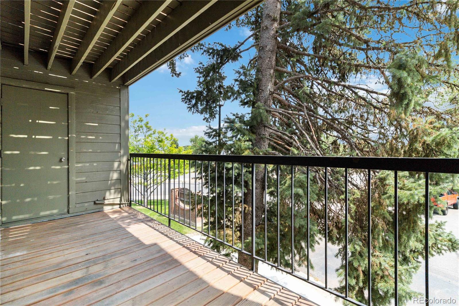 4899 S Dudley Street Unit: 9A