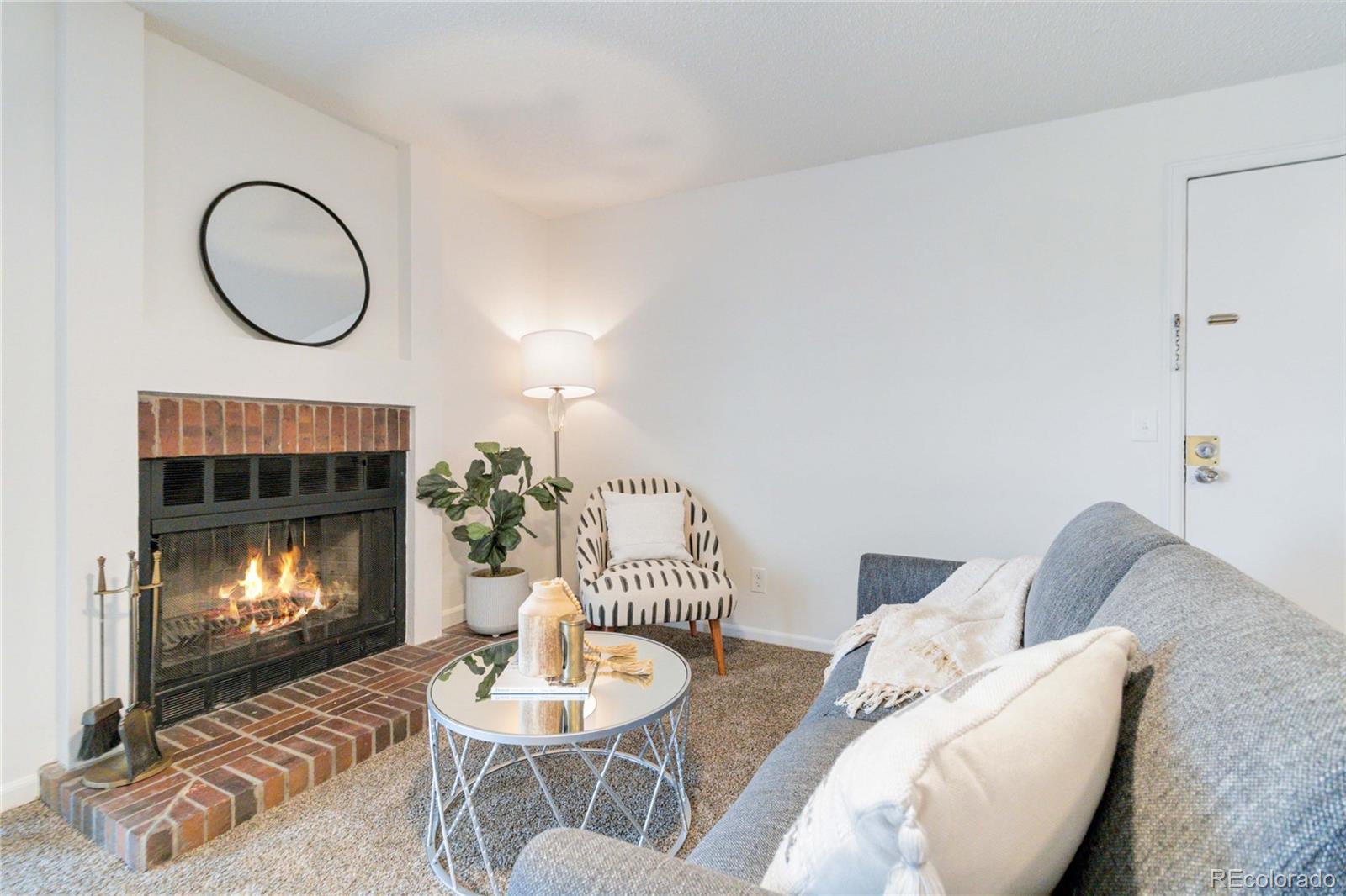 4899 S Dudley Street Unit: 9A