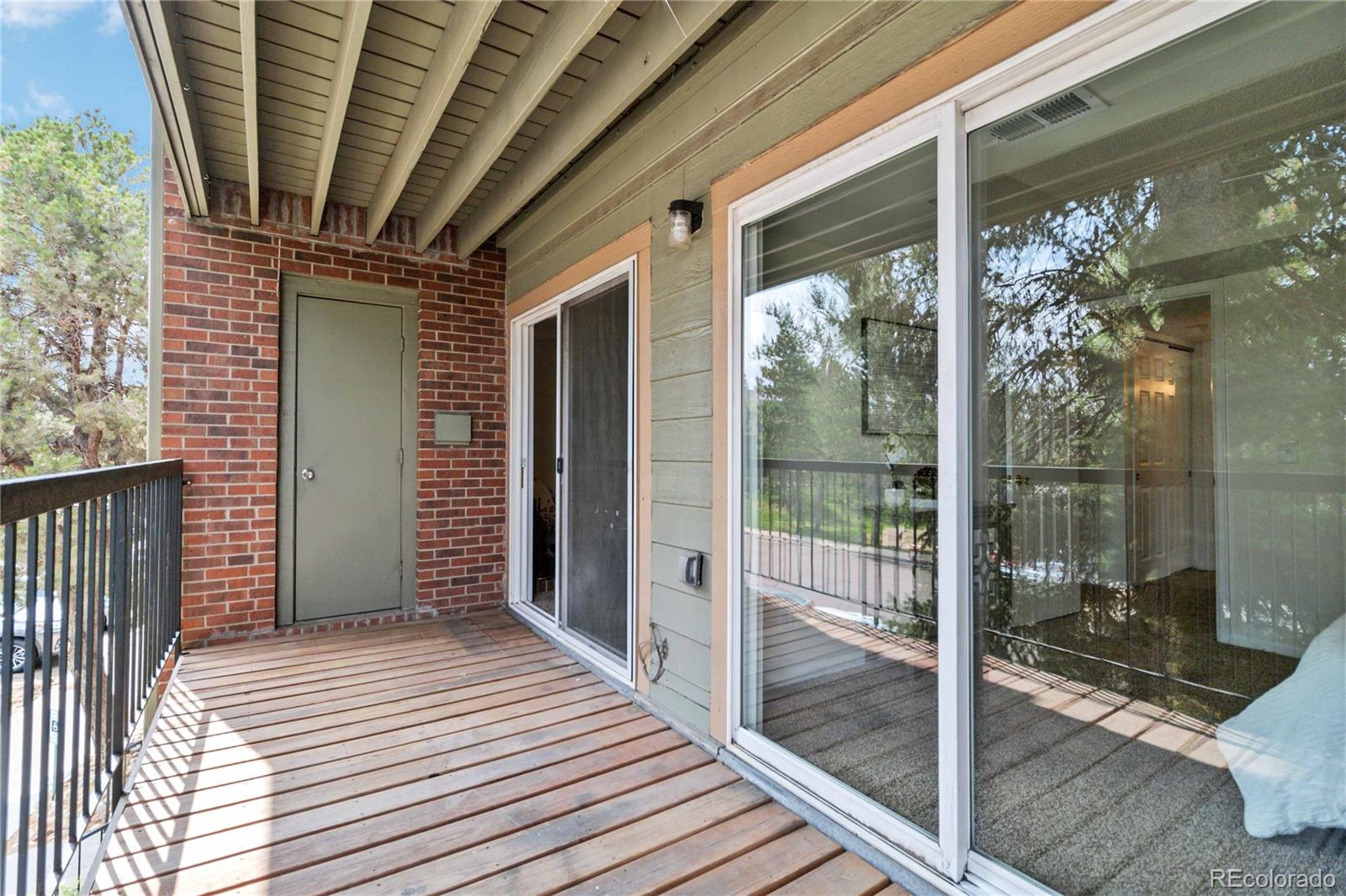 4899 S Dudley Street Unit: 9A