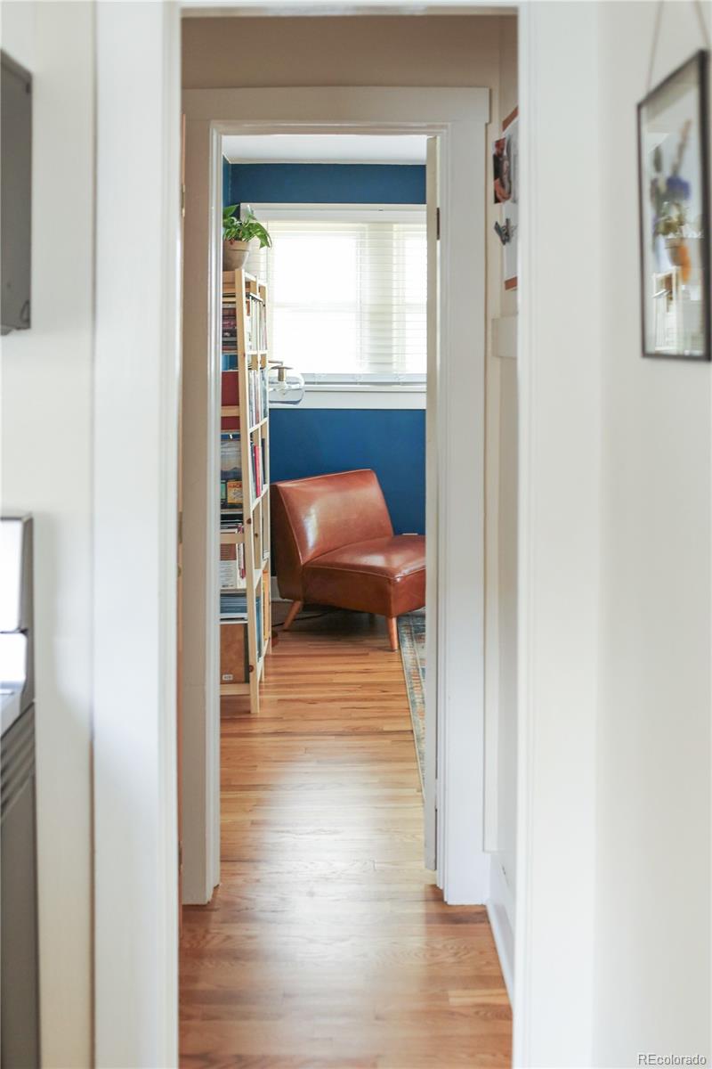 5628 S Louthan Street