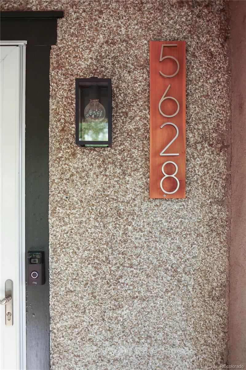 5628 S Louthan Street