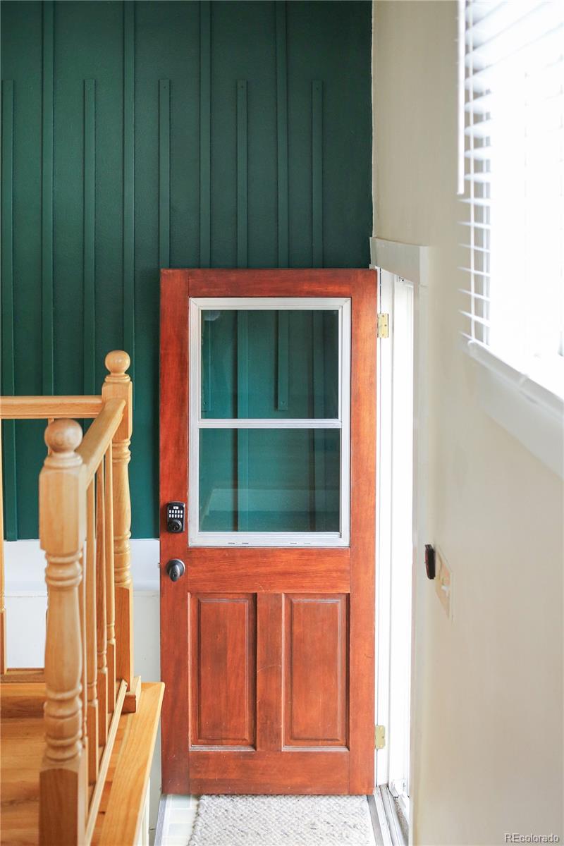 5628 S Louthan Street