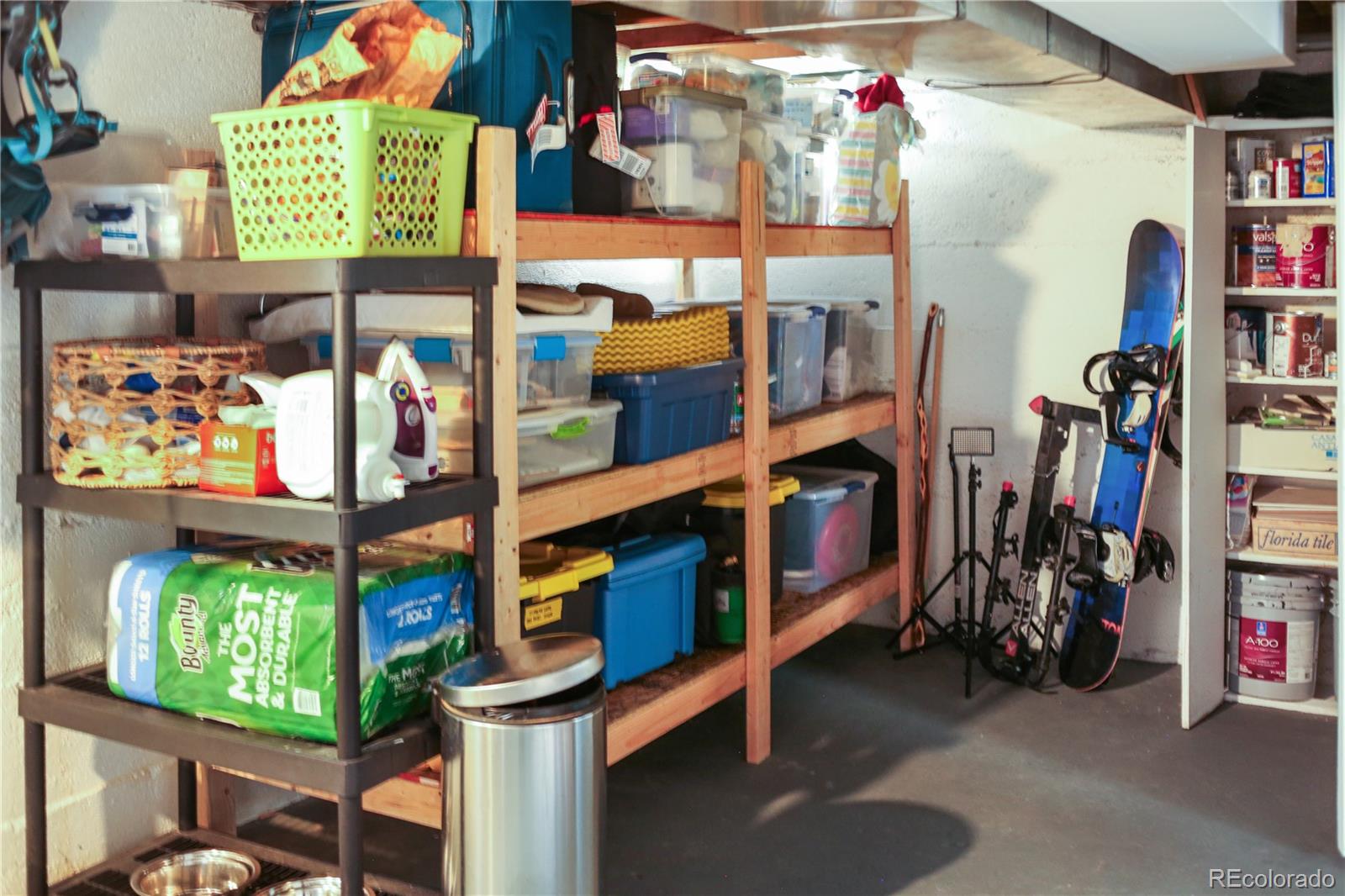 5628 S Louthan Street