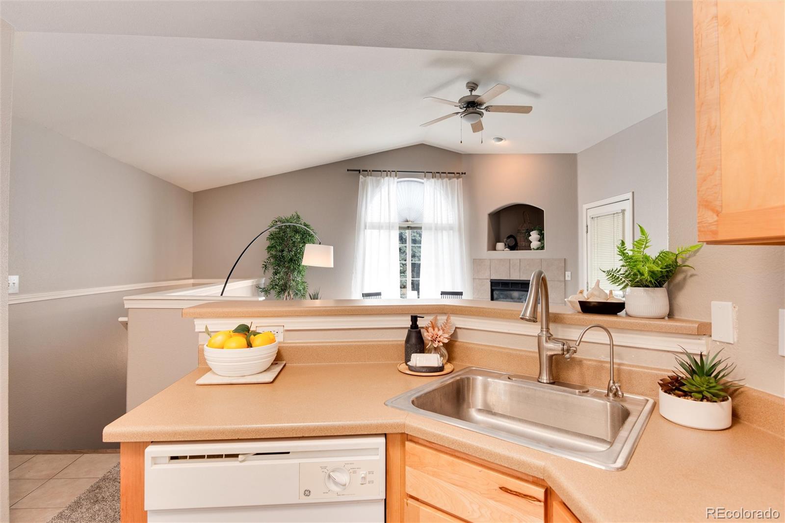 8641 E Dry Creek Road Unit: 528