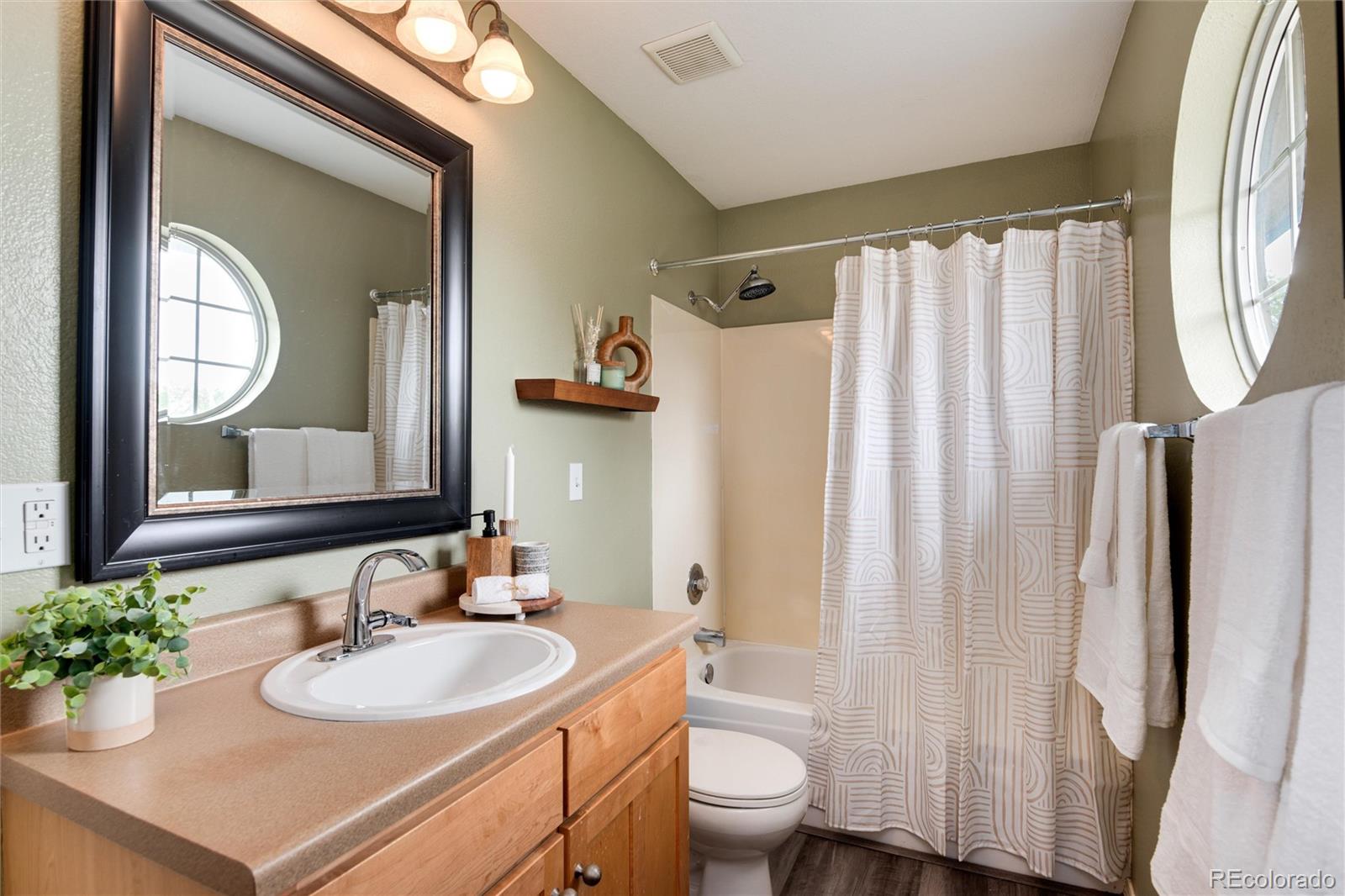 8641 E Dry Creek Road Unit: 528