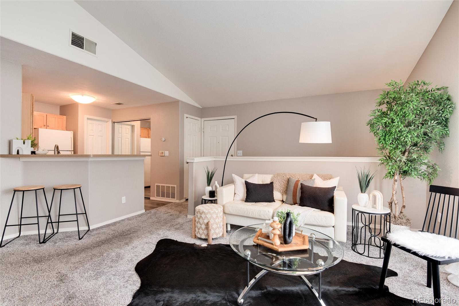 8641 E Dry Creek Road Unit: 528