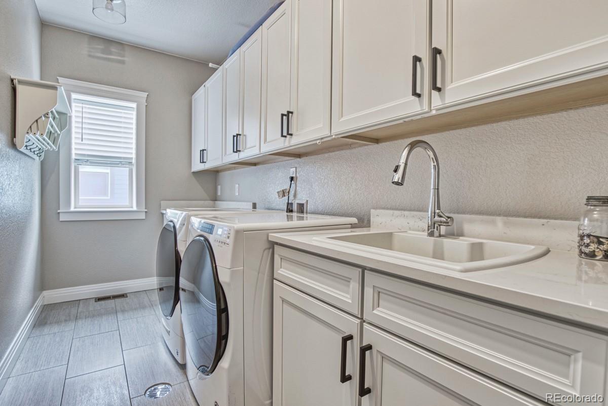 5987 N Elmira Street