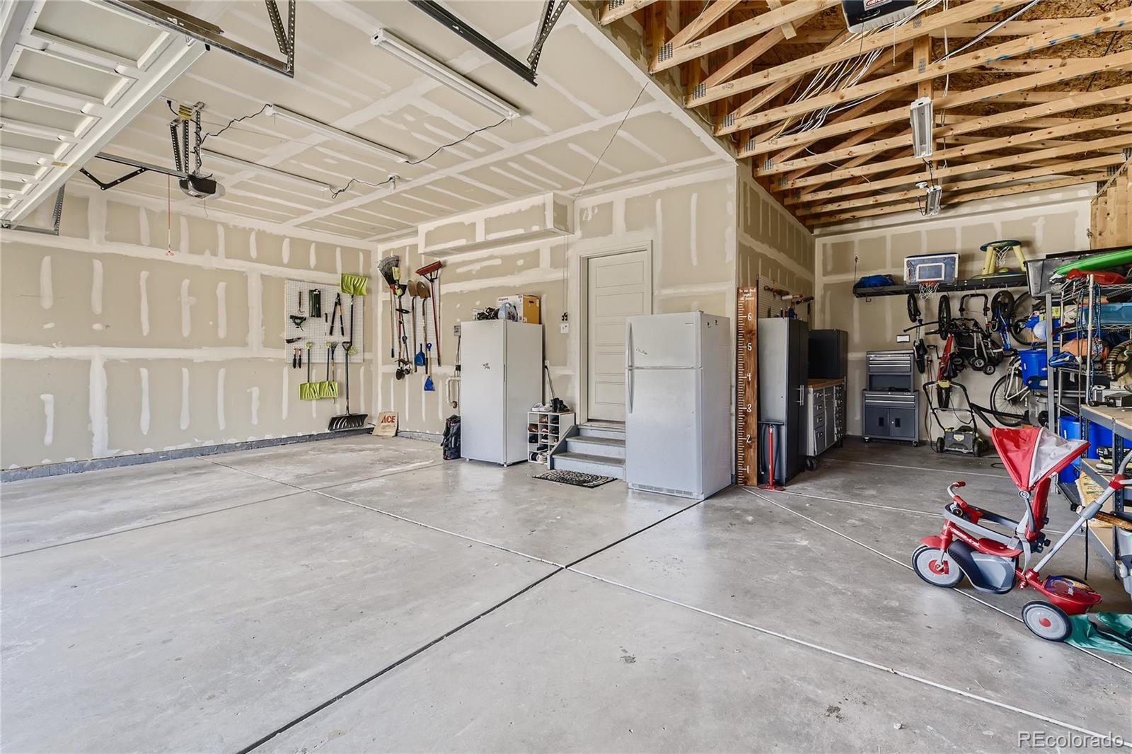 20497 Narrow Pine Lane