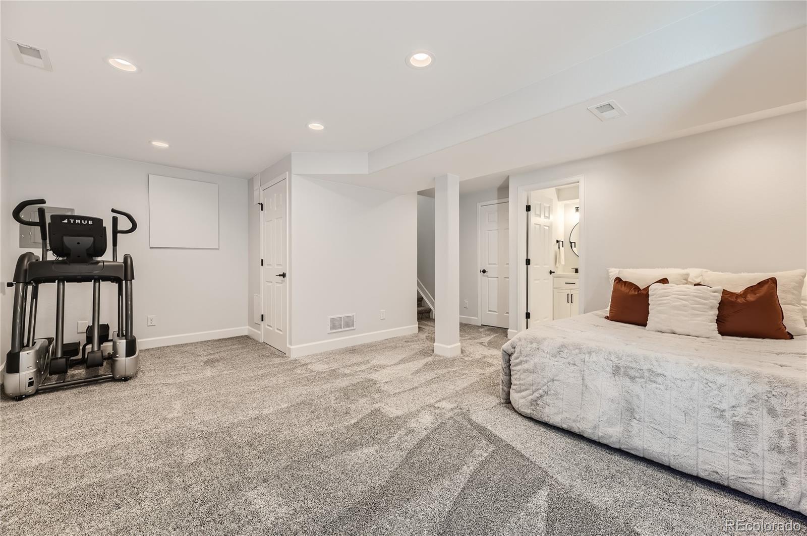 20251 Willowbend Lane