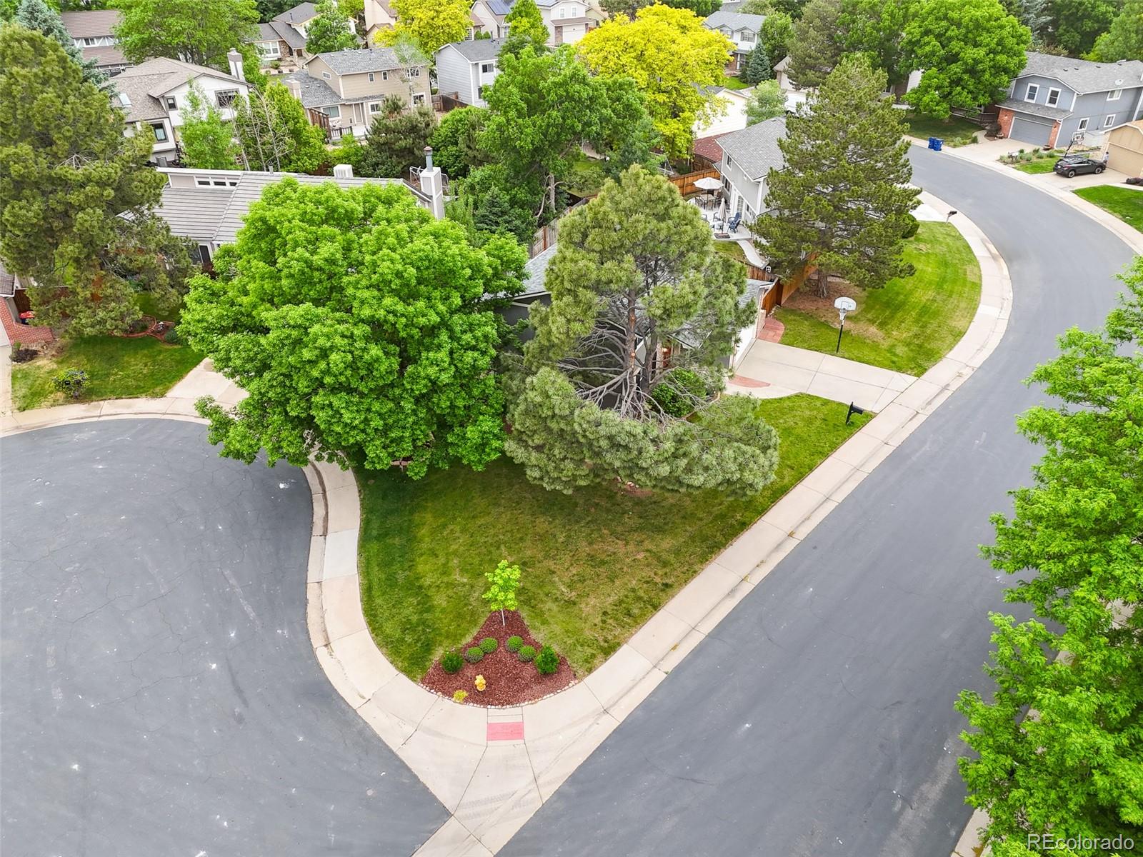 6009 S Jamaica Circle