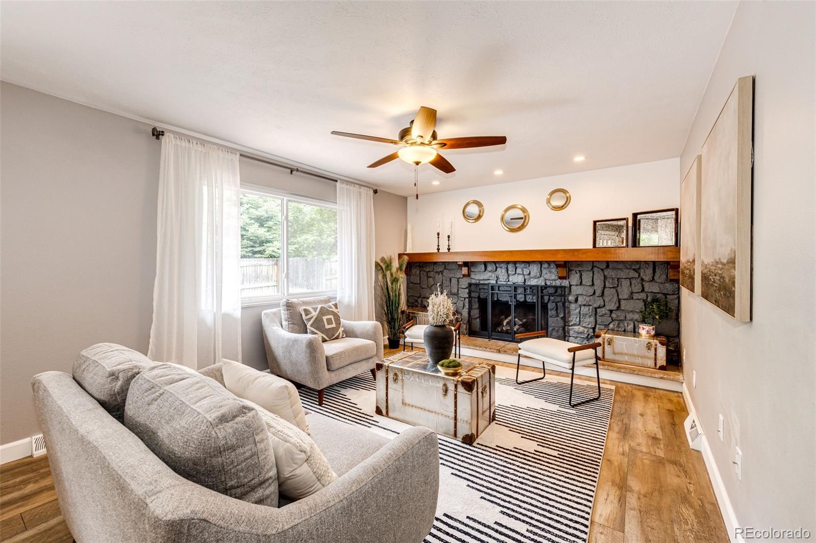 6009 S Jamaica Circle