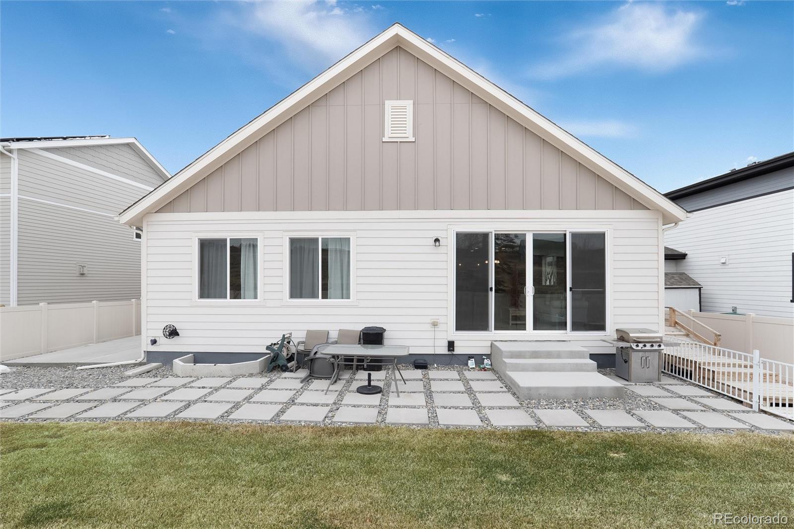 5736 Saddle Skirt Street