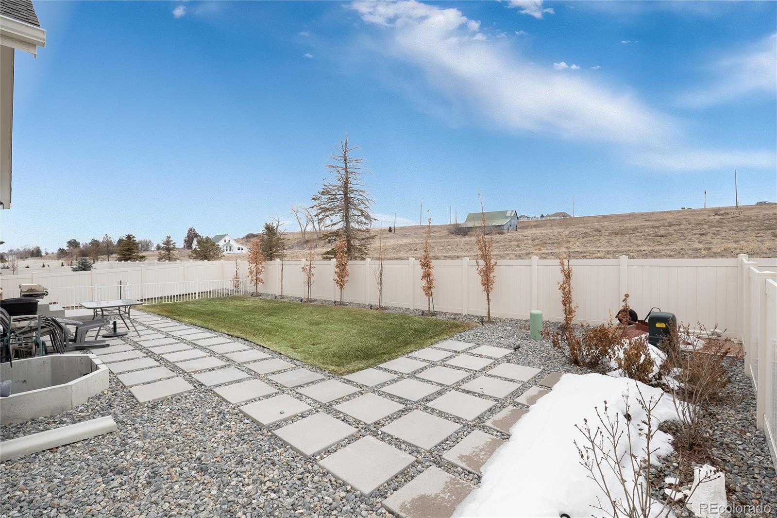 5736 Saddle Skirt Street