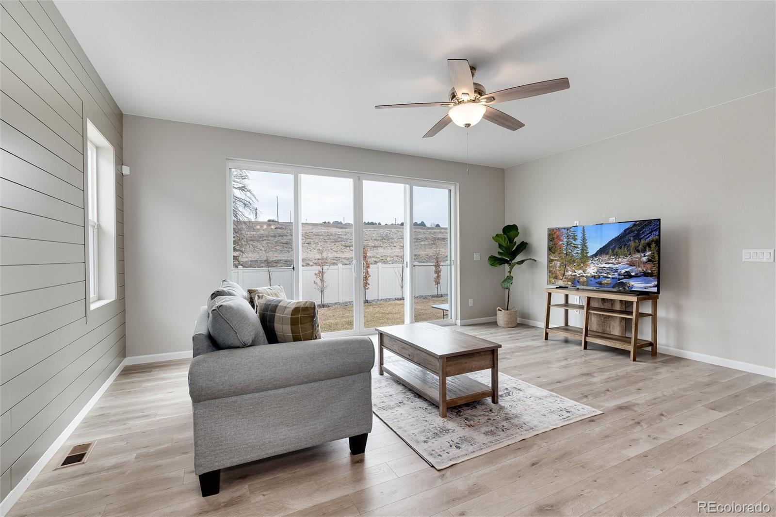 5736 Saddle Skirt Street