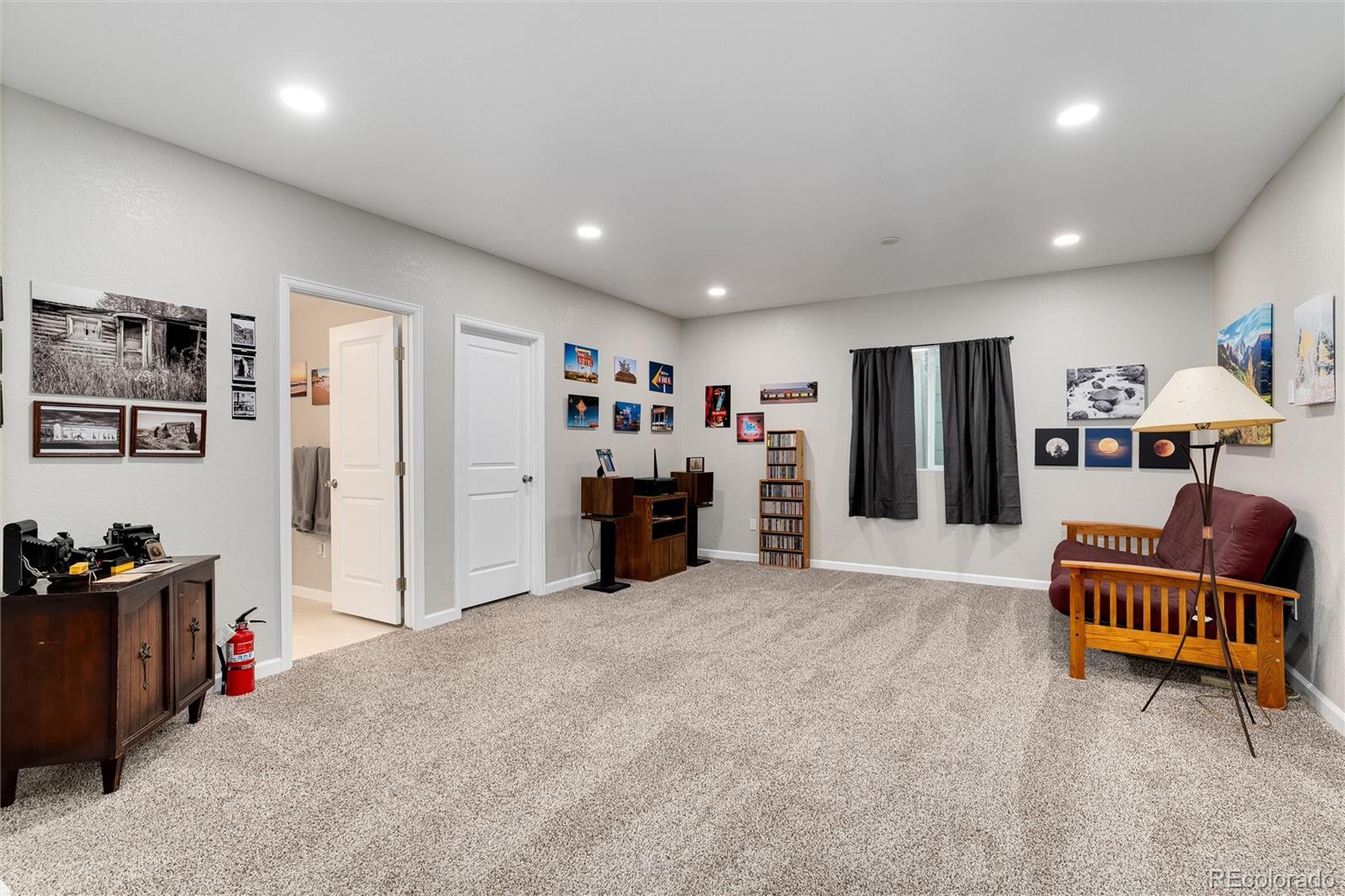 5736 Saddle Skirt Street