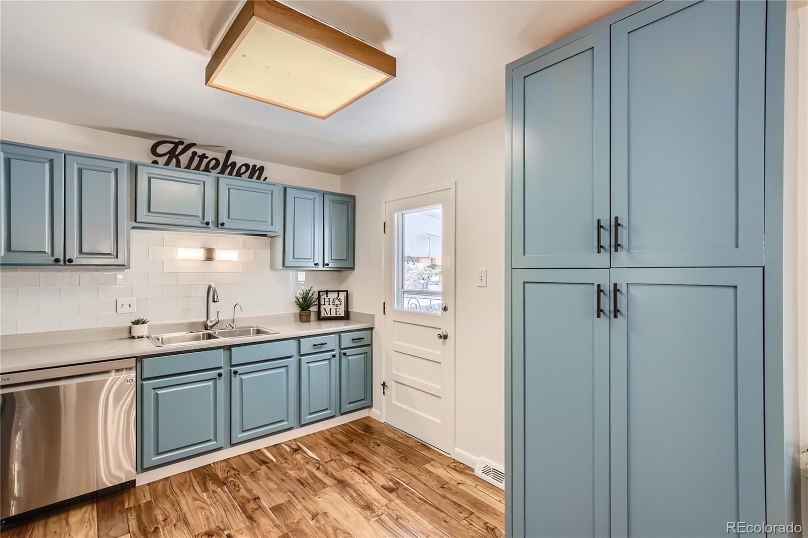 12851 W Jewell Circle