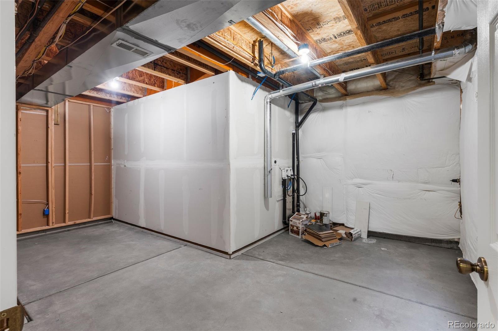 23420 E Berry Avenue