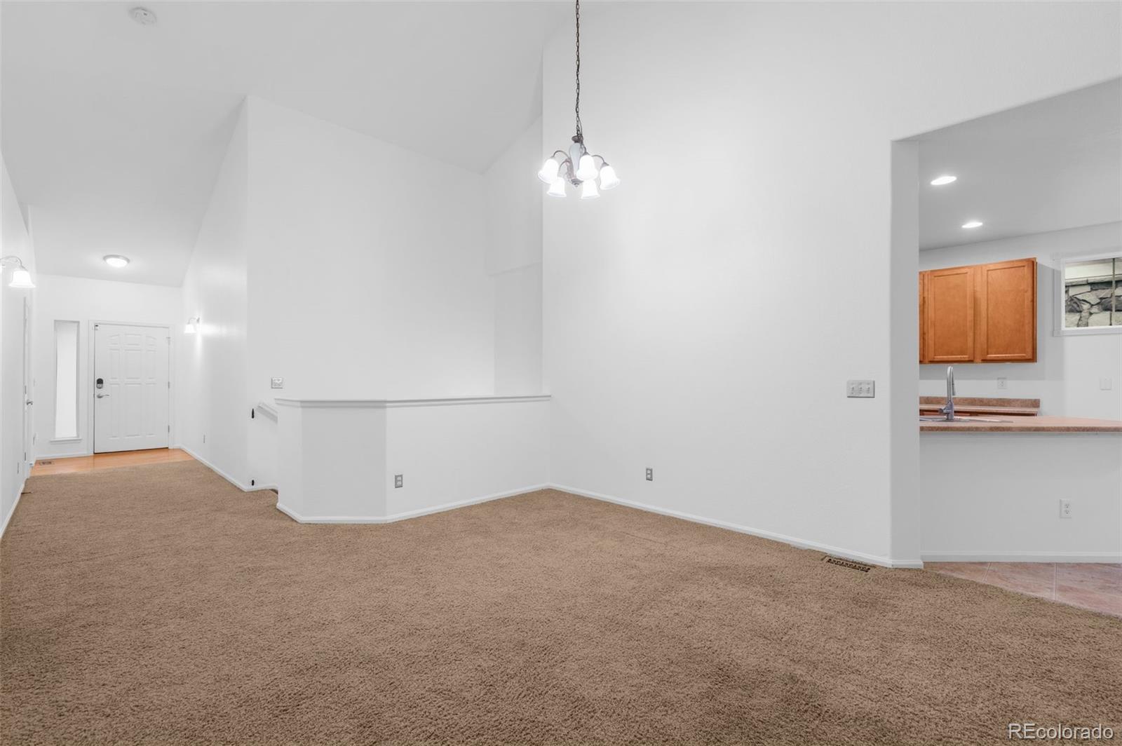 23420 E Berry Avenue