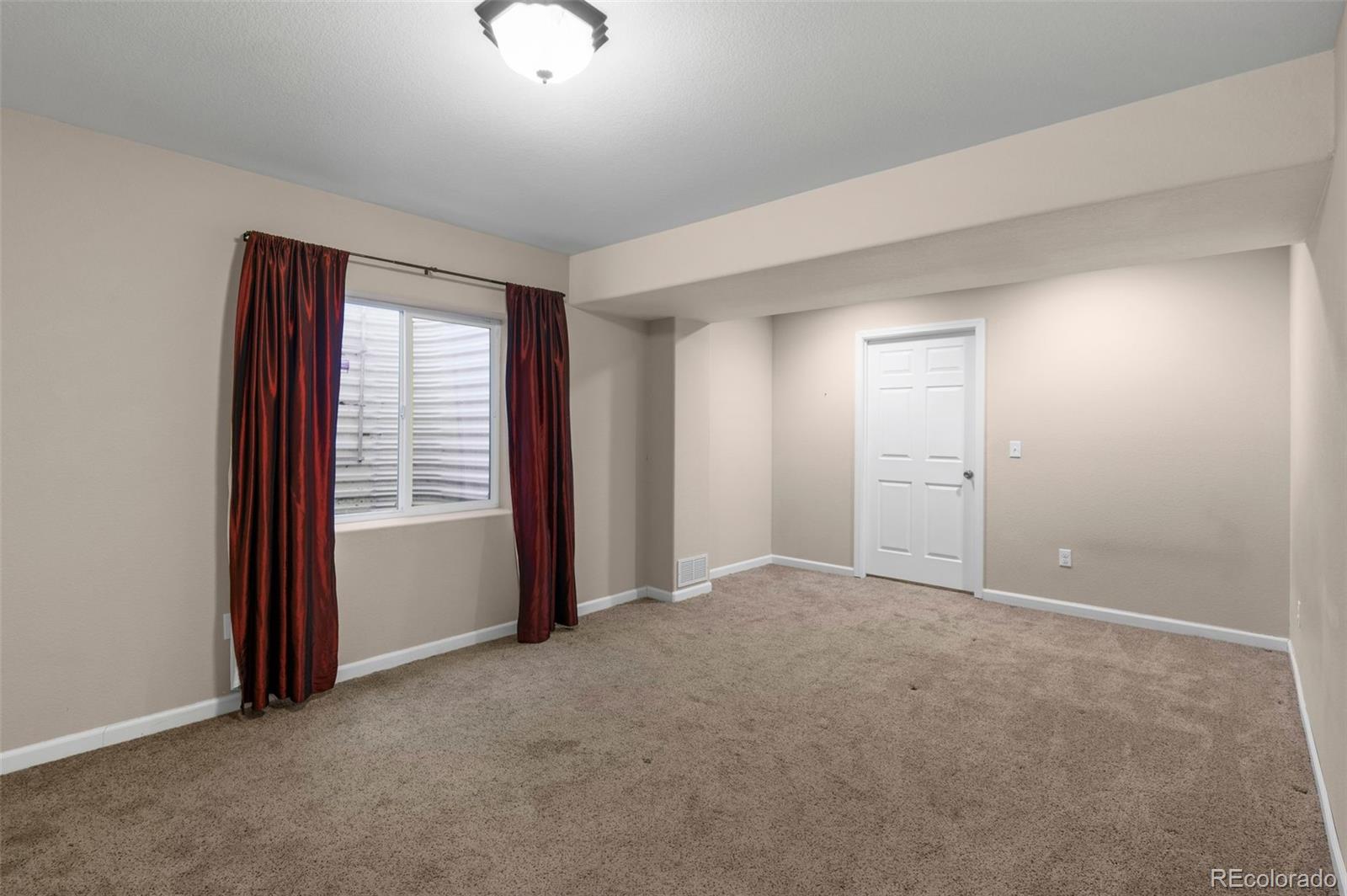 23420 E Berry Avenue