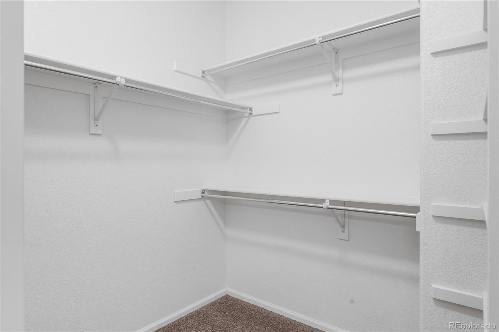 23420 E Berry Avenue