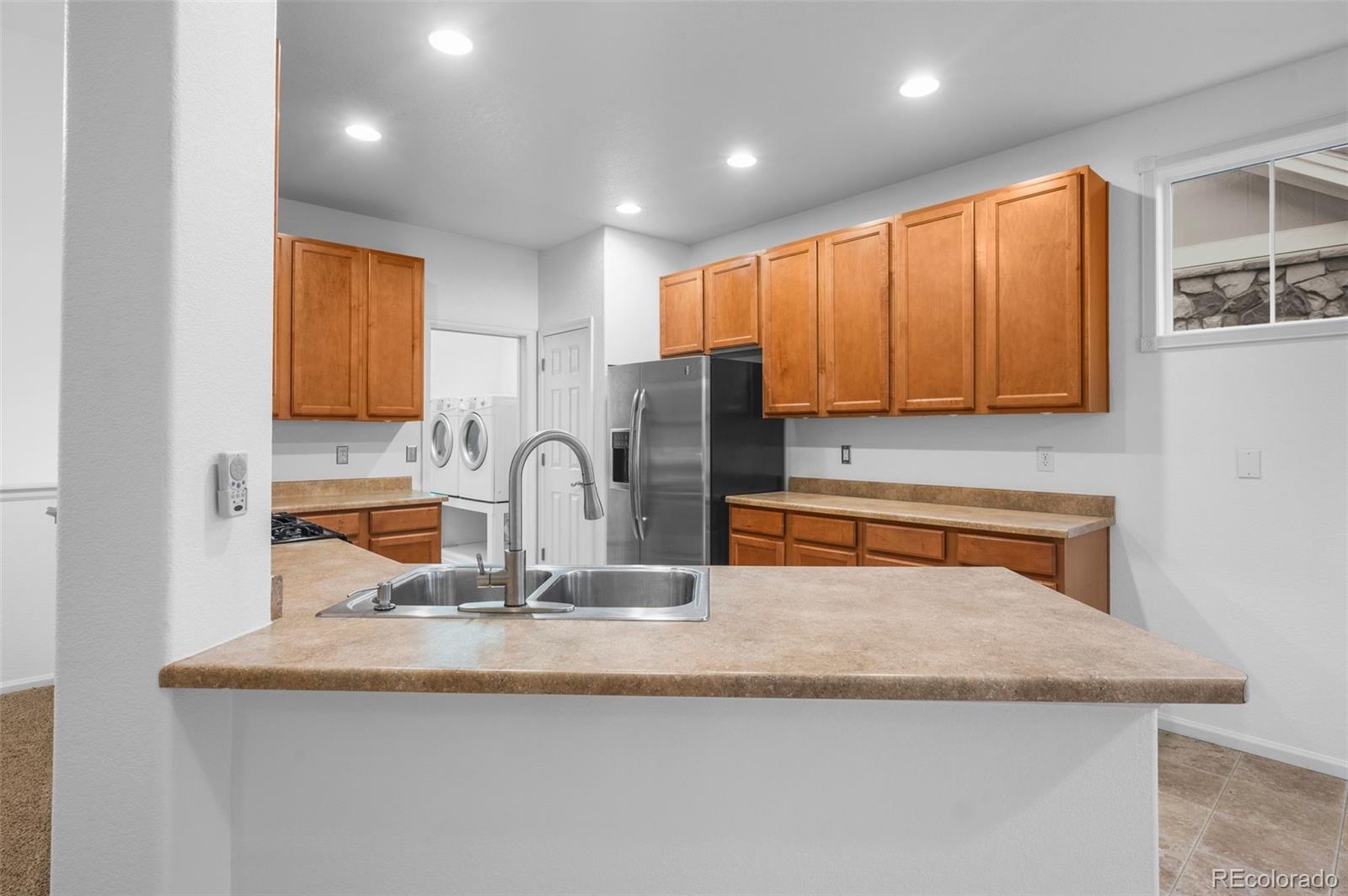 23420 E Berry Avenue