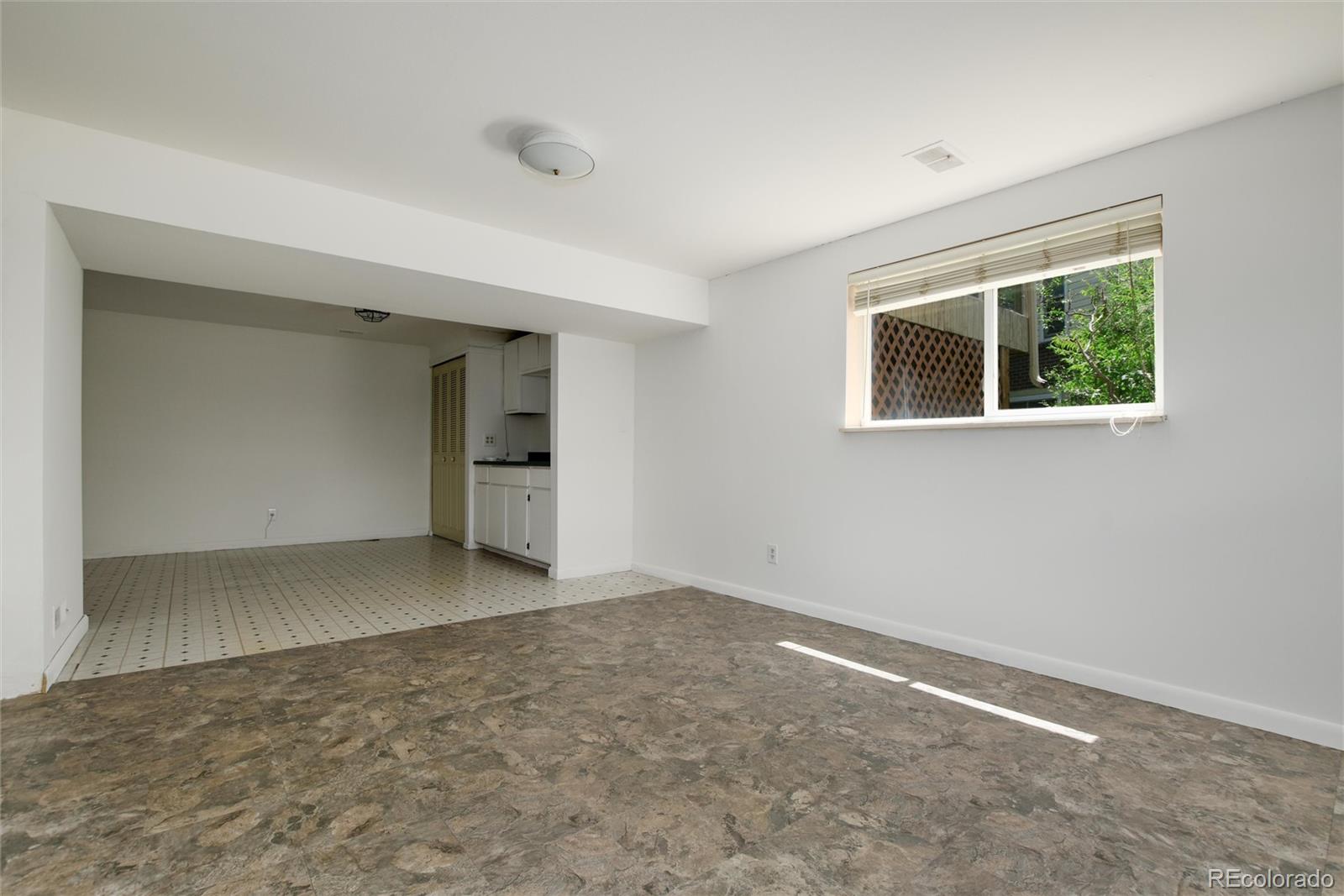 4162 S Verbena Street