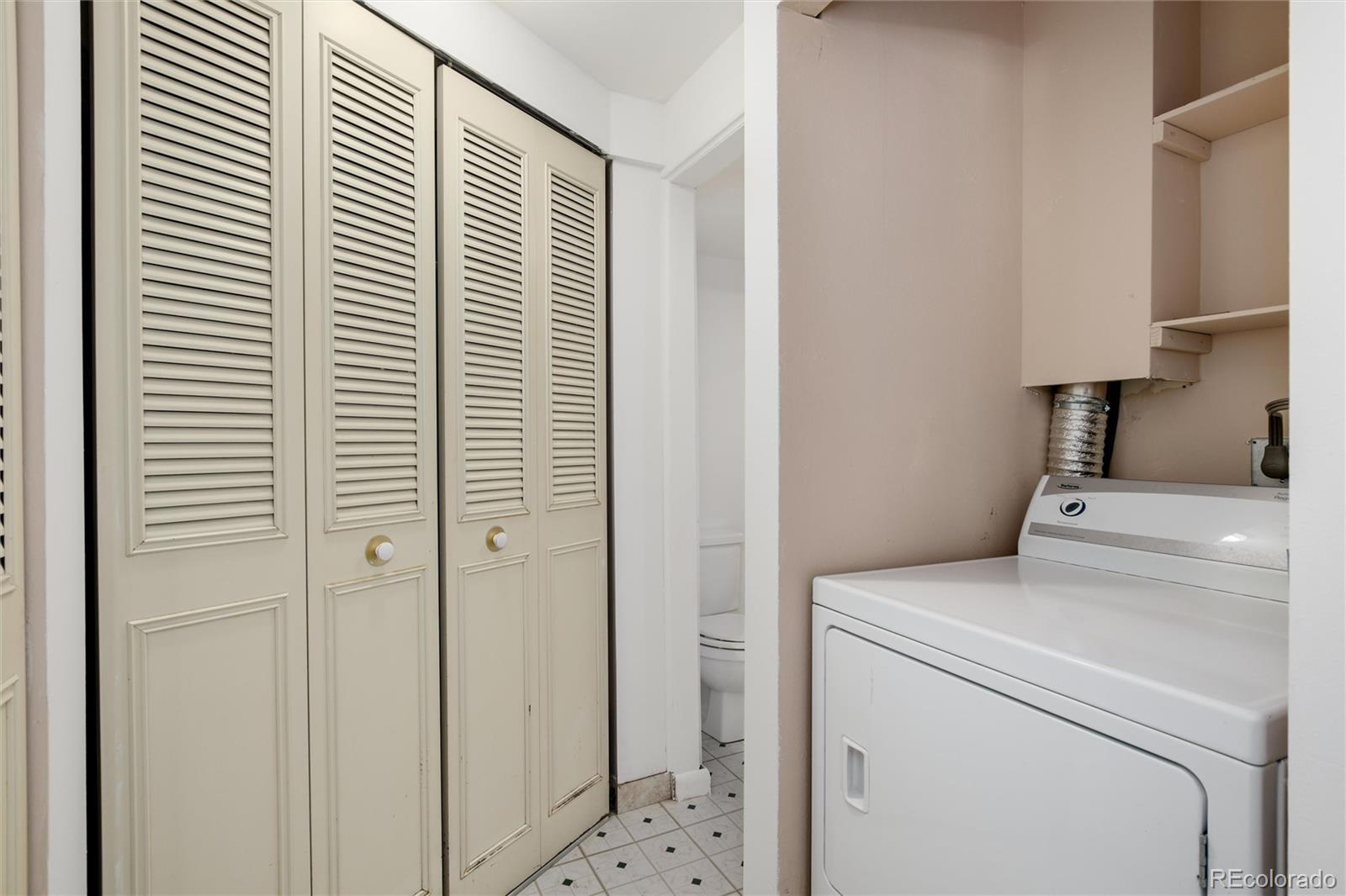 4162 S Verbena Street