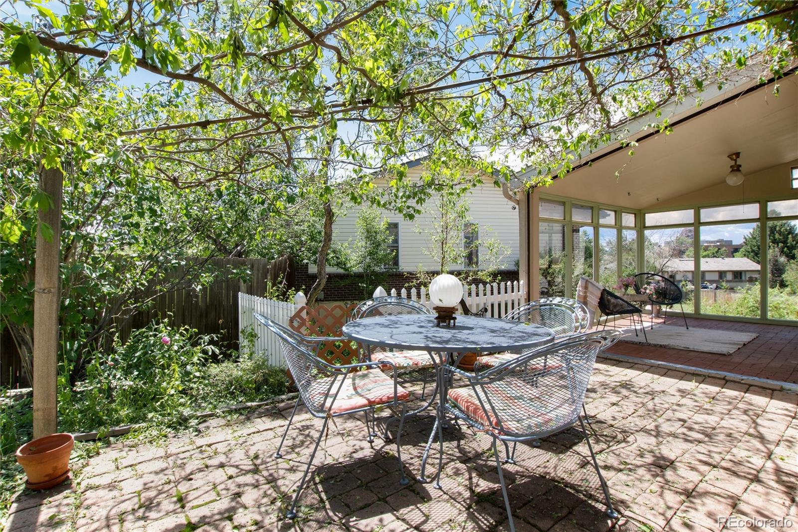 4162 S Verbena Street