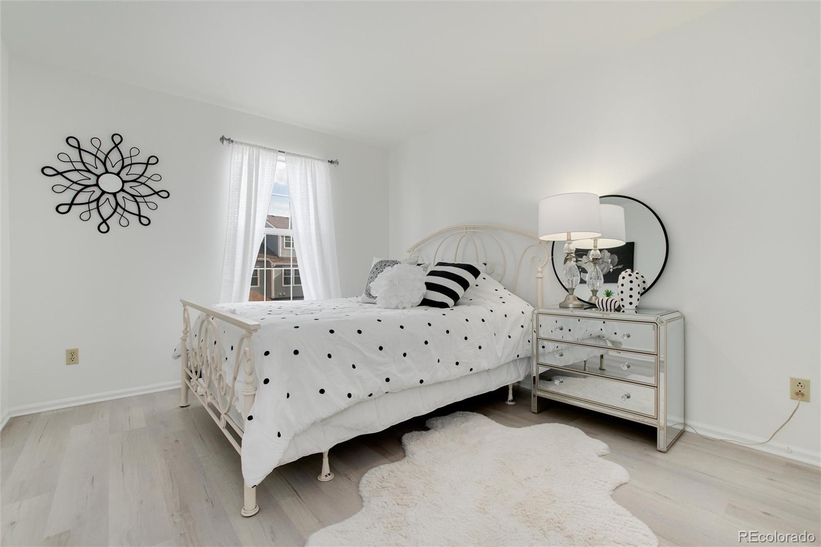 9674 W Arlington Avenue