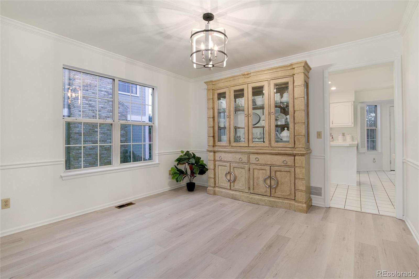 9674 W Arlington Avenue