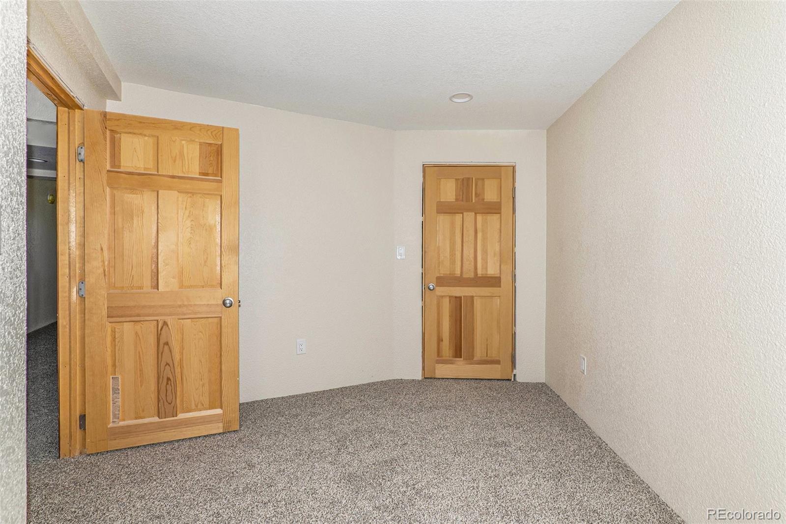 12775 Cherokee Trail Drive