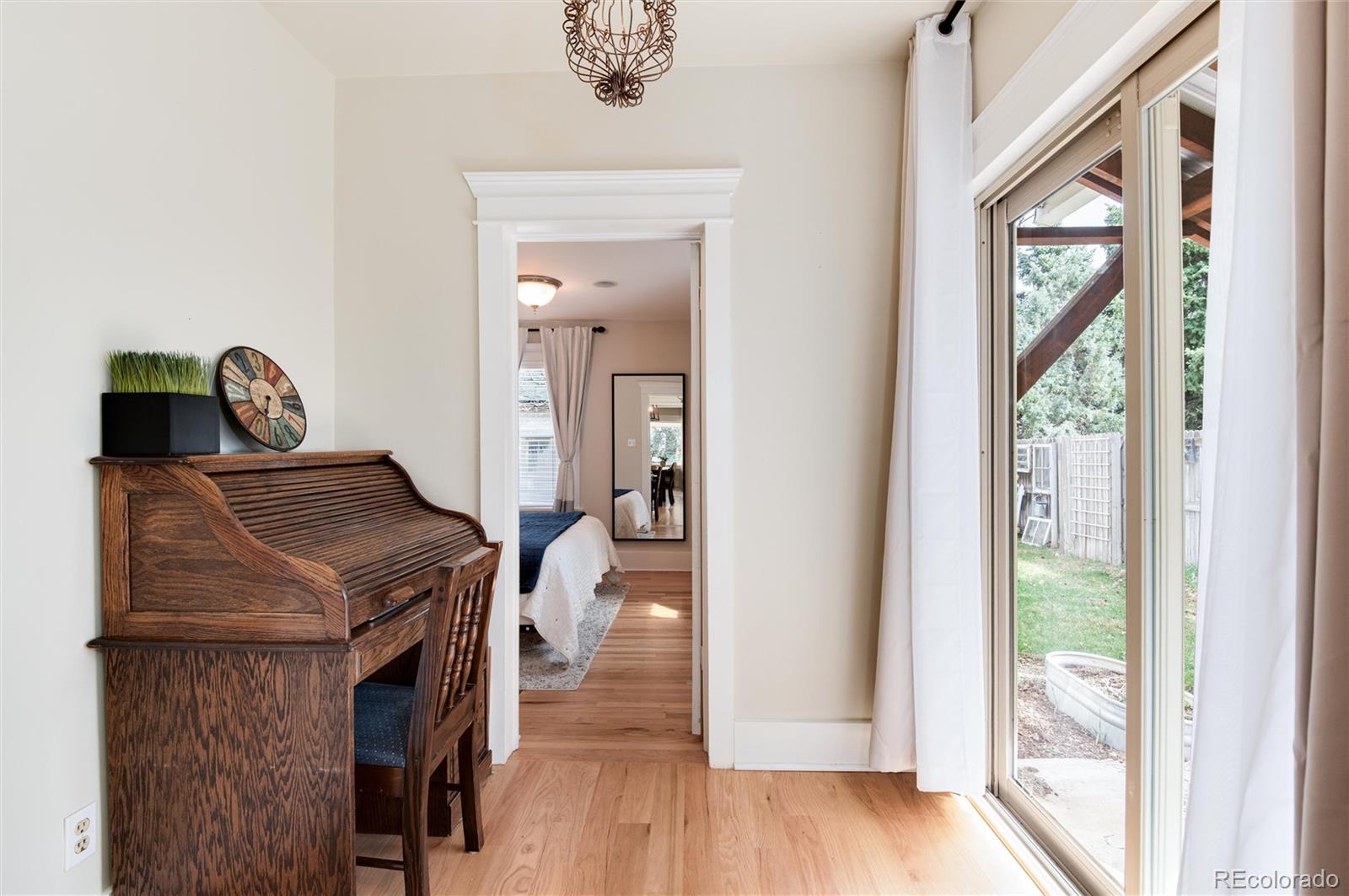 6192 S Pennsylvania Street