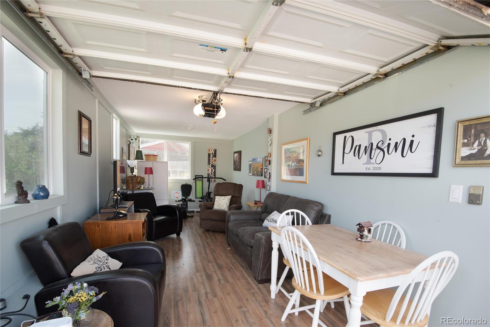 6192 S Pennsylvania Street