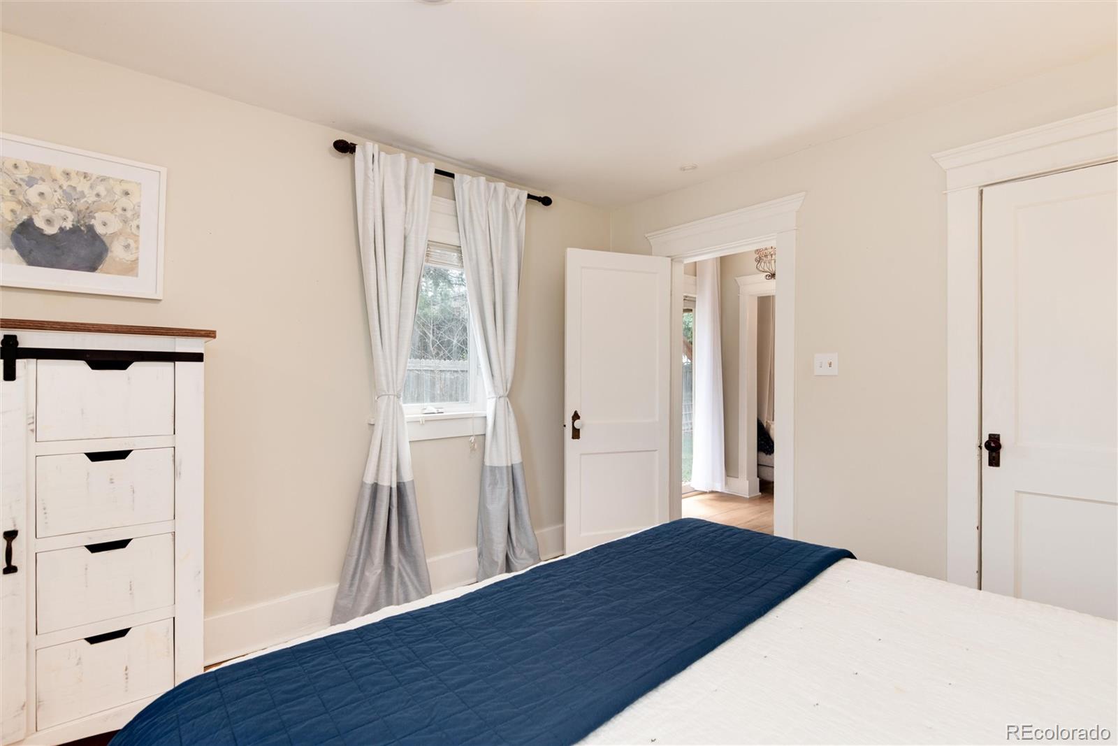 6192 S Pennsylvania Street