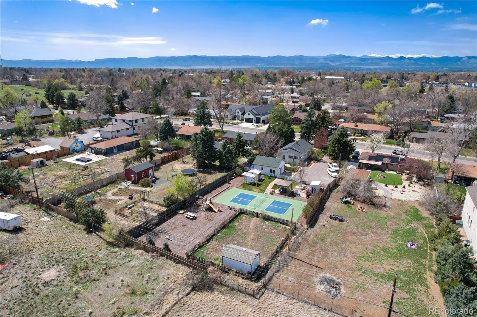 6192 S Pennsylvania Street