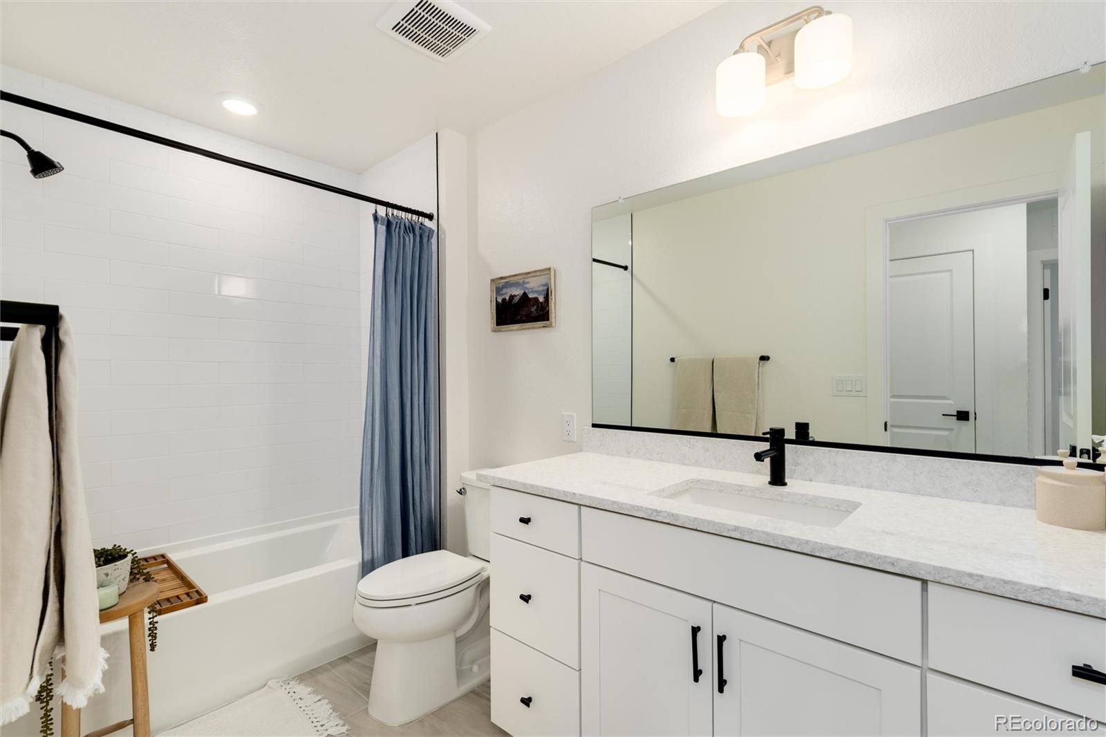 16648 Shoshone Street