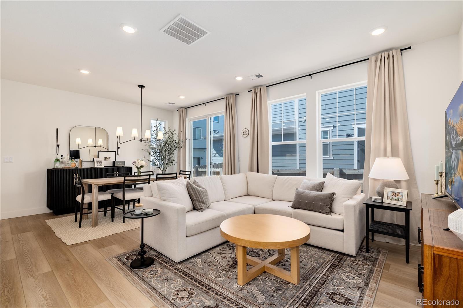 16648 Shoshone Street