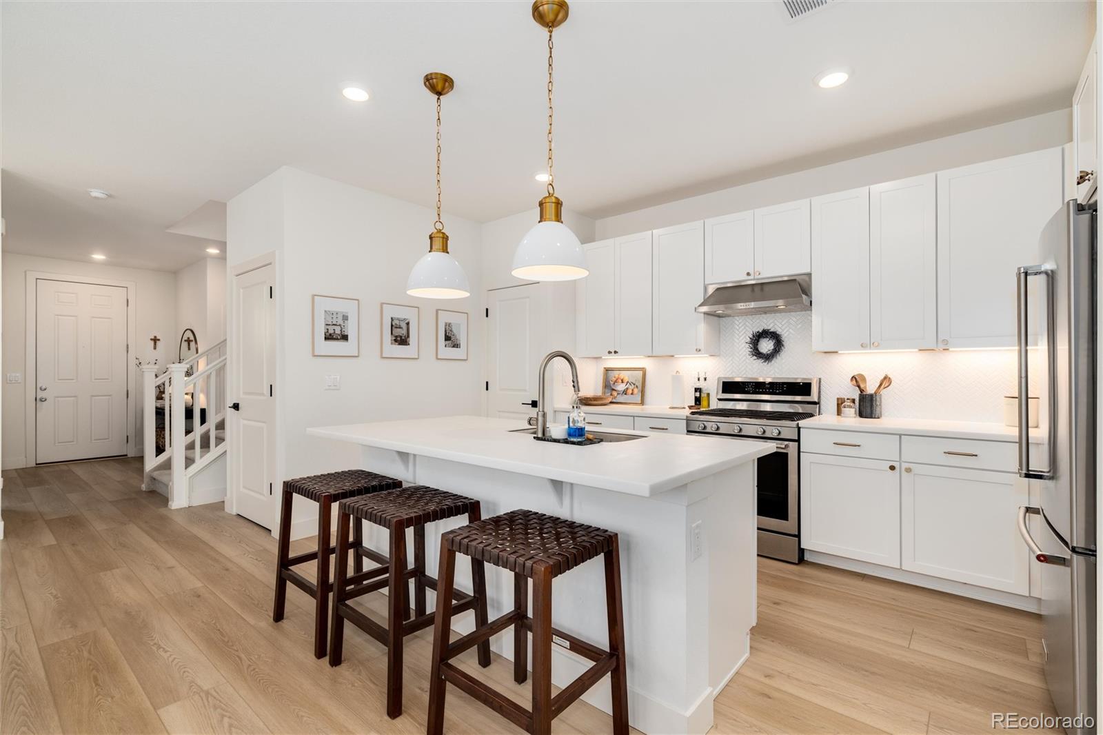 16648 Shoshone Street