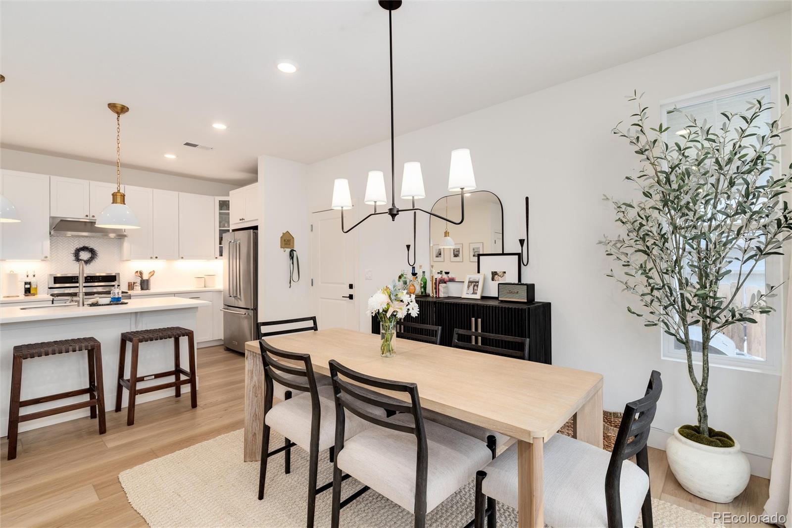 16648 Shoshone Street