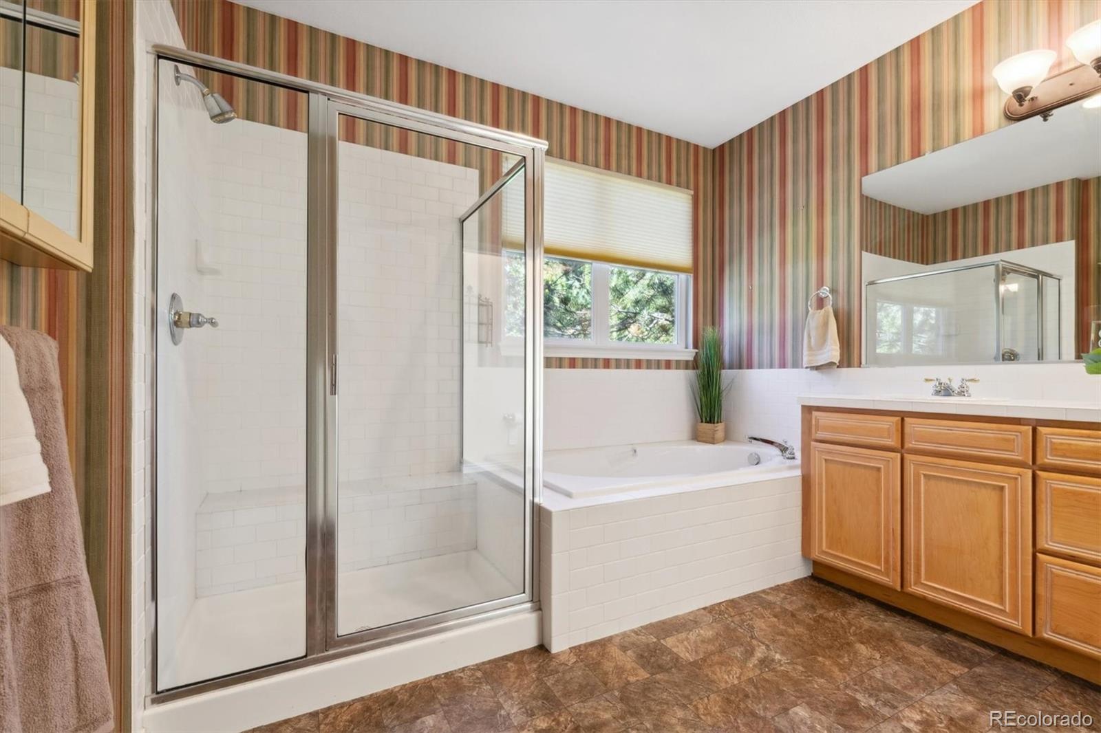 7580 Loveland Circle