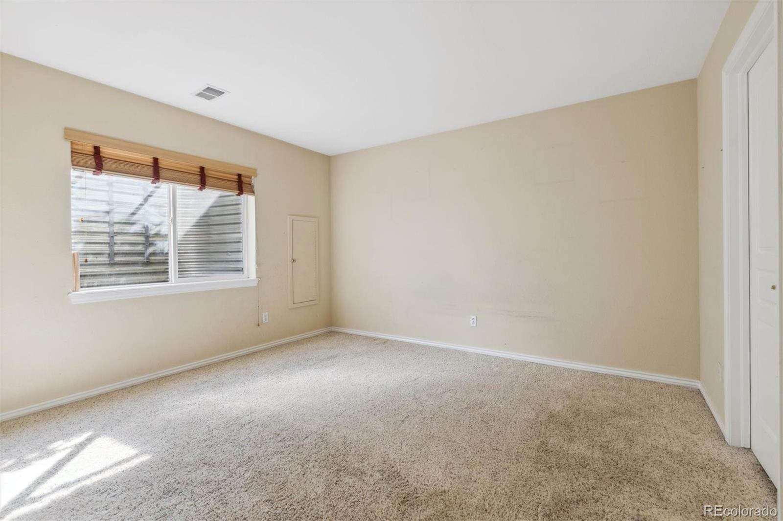 7580 Loveland Circle