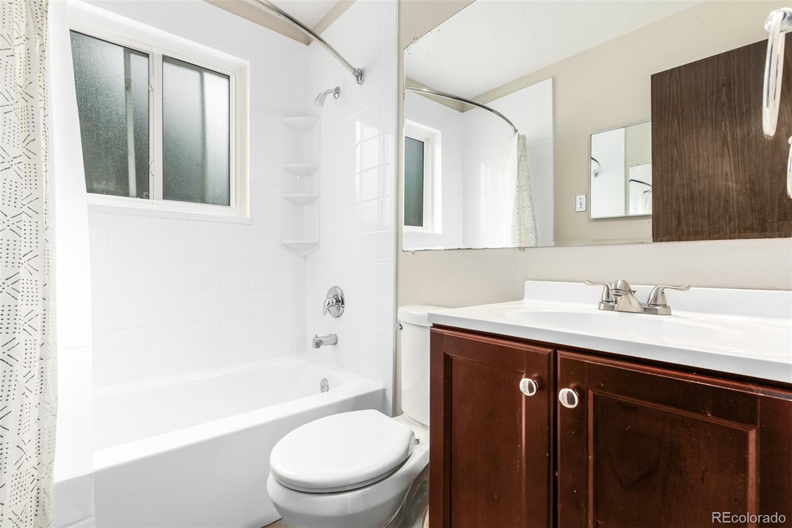 7172 S Washington Street